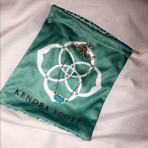 Kendra Scott necklace